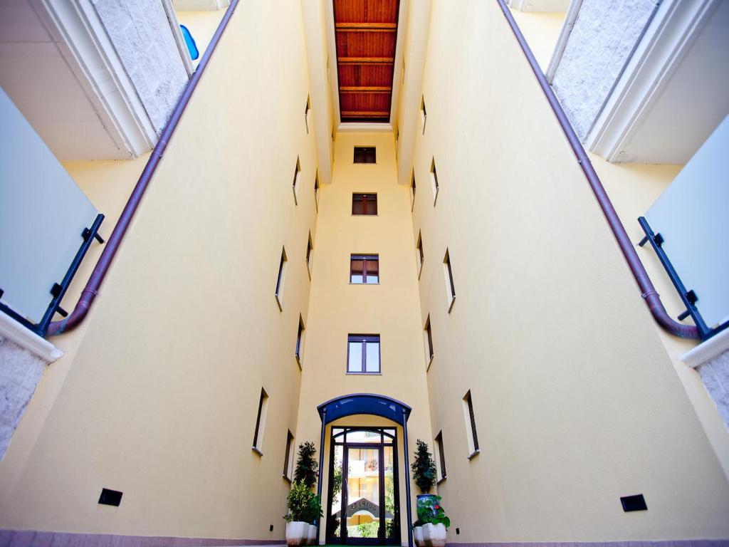 Residence La Guirita Tortoreto Buitenkant foto